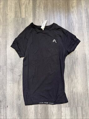Oner Active Black Athletic Short Sleeve Tee with White Chevron